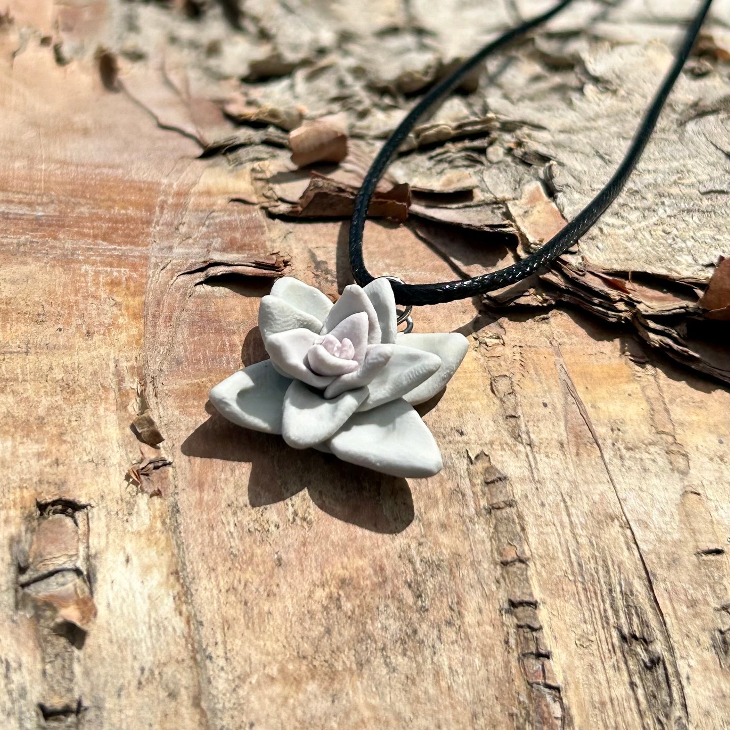 Echeveria Succulent Pendant (small)