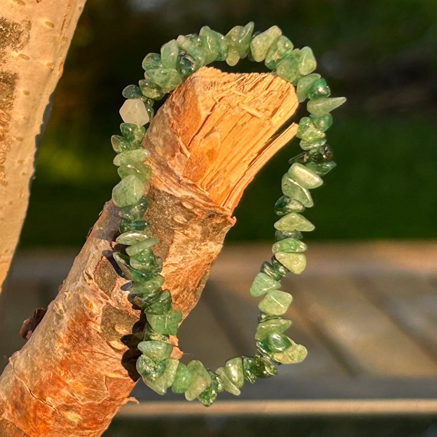 Gemstone chip bracelet