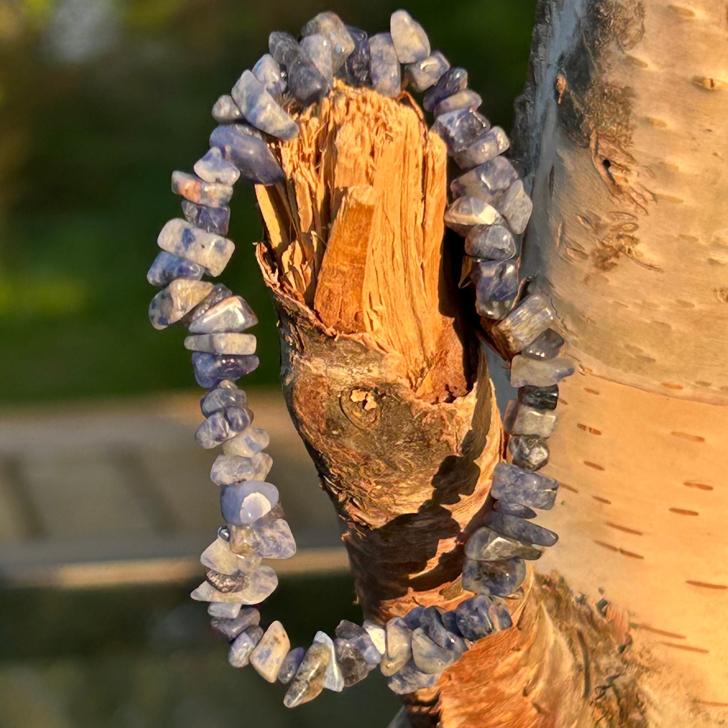 Gemstone chip bracelet